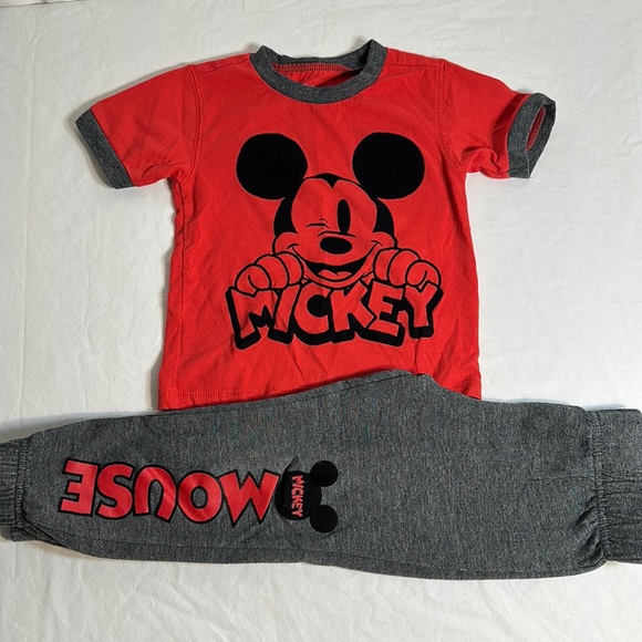 Disney Pajamas Mickey Mouse Pajama Set Size 4t 5 Items For 2 Poshmark